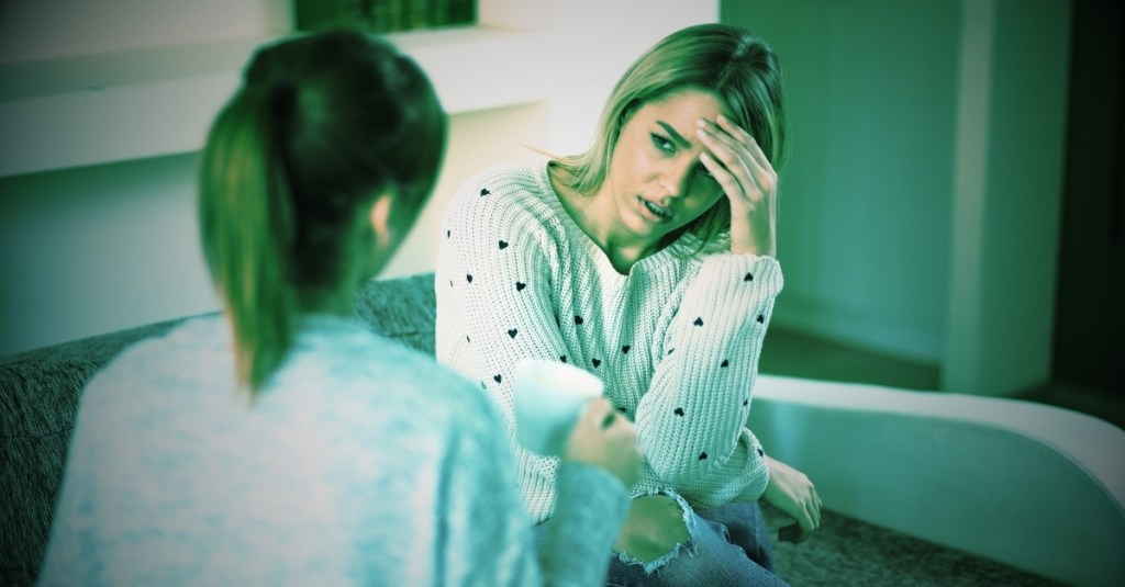 How to Give Your Friends Honest Dating Advice Without Sounding Like a Jerk